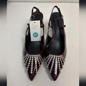 Womens Burgundy Rhinestone Heels Size 9 1/2 #429